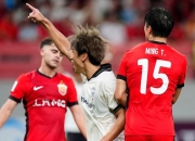 爱游戏tv-亚洲球队在精彩争斗中获得亚冠赛场胜利