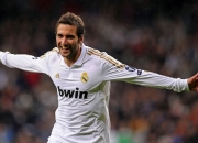 爱游戏tv-绿茵场上的奇迹，从安哥拉翻盘拜仁，看西甲国家德比的永恒焦点