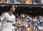 AYX官方直播-赛道上的星辰，欧文在F1街道赛之夜的统治级数据