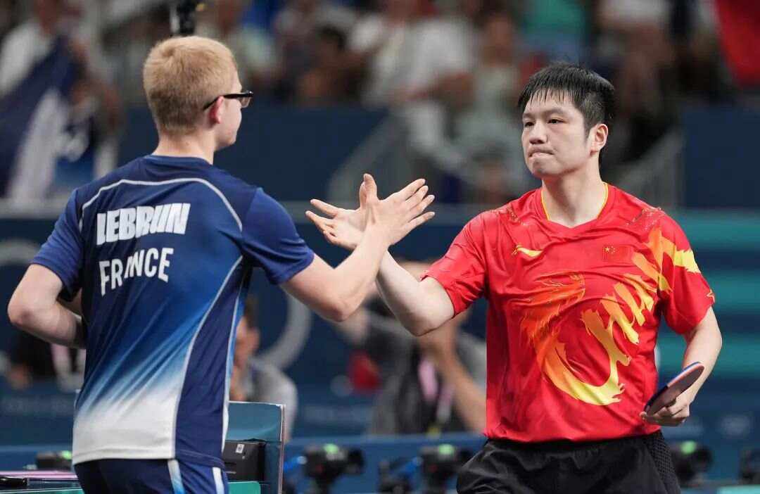 奥地利队鏖战瑞典队，樊振东带队取胜