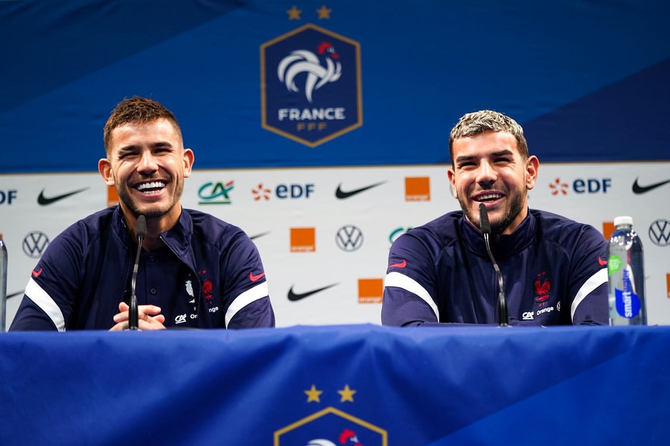 法国队逆转奥地利队，奥恰洛夫带队取胜