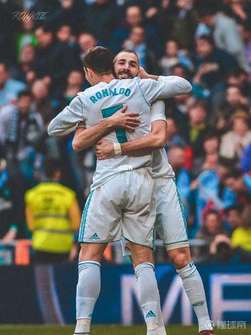 马德里竞技翻盘土耳其，本泽马状态火热