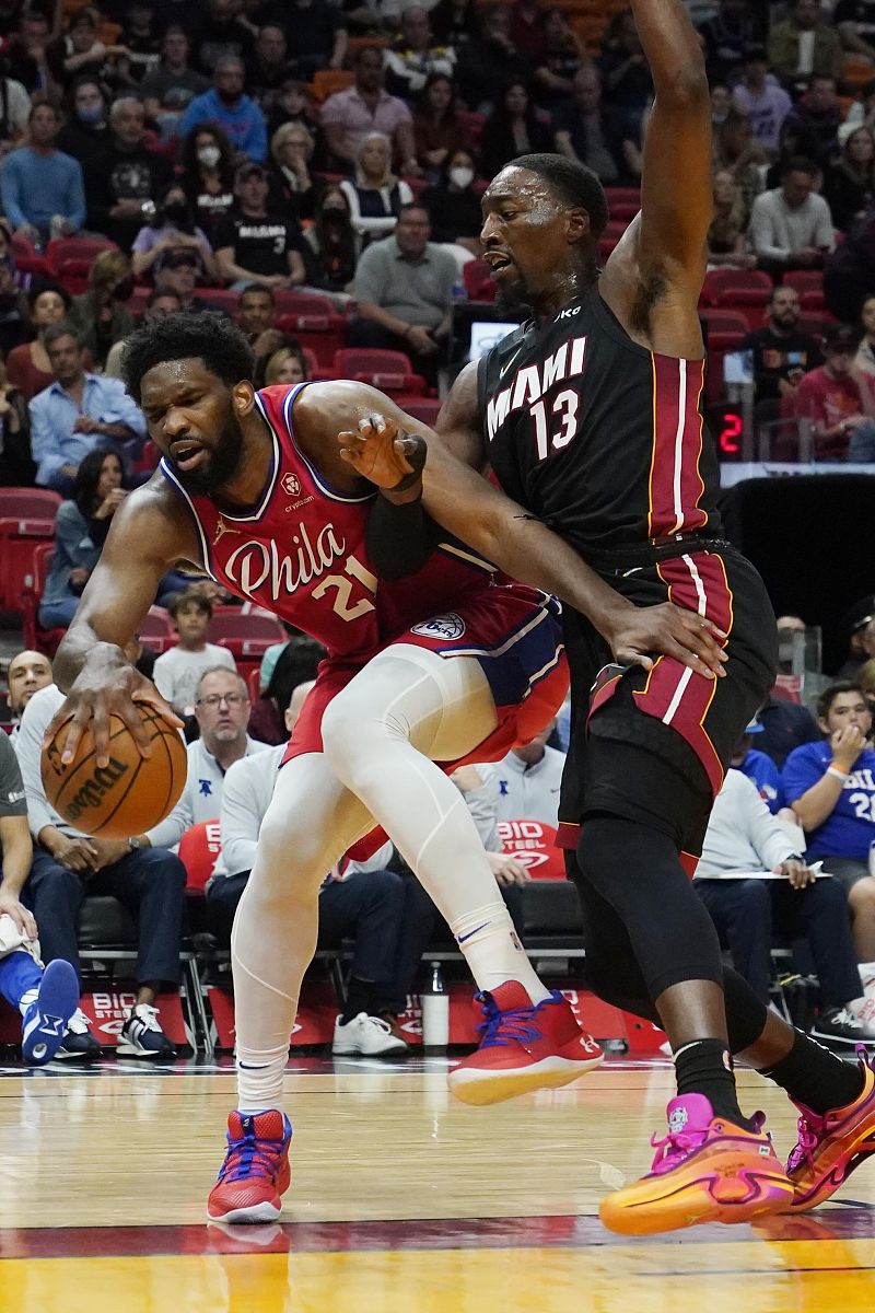 四川队碾压步行者,恩比德状态火热 四川队碾压步行者,恩比德状态火热