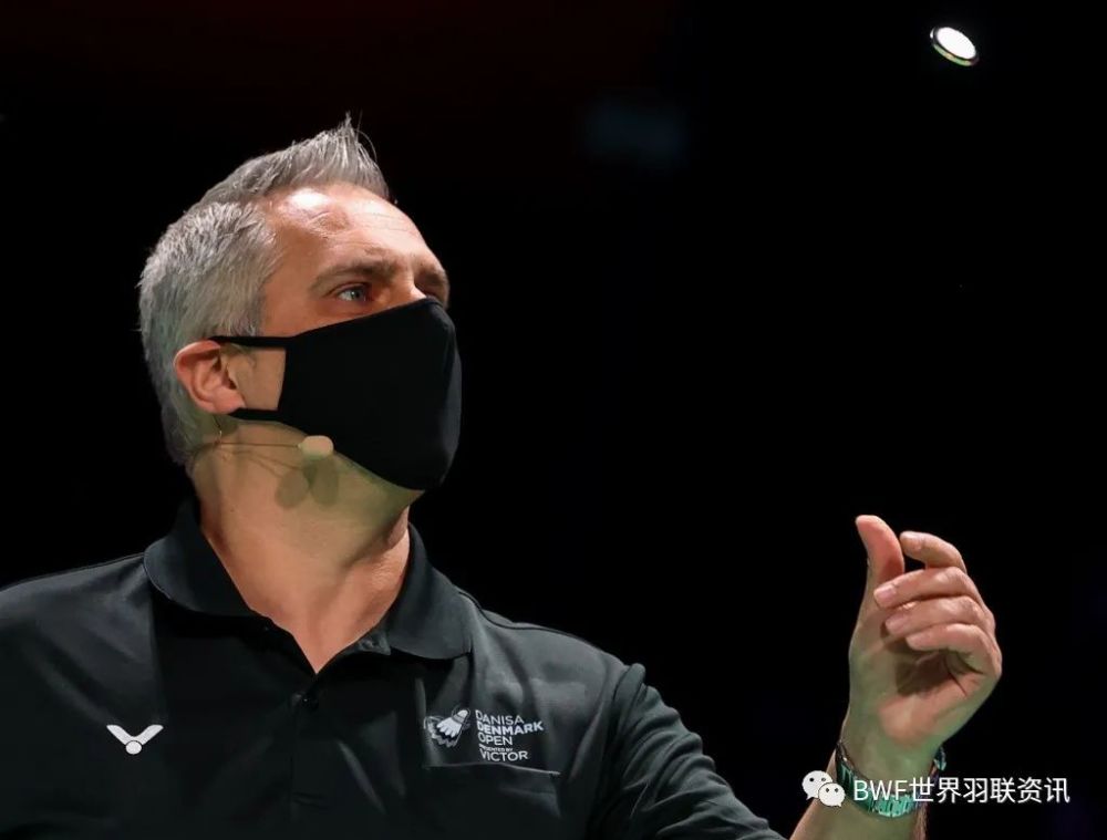 丹麦羽毛球队险胜日本羽毛球队，辛杜制霸全场
