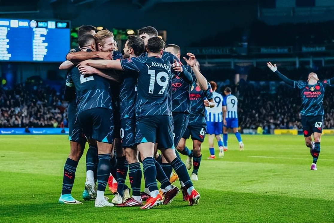 英格兰横扫韩国，哈弗茨带队取胜