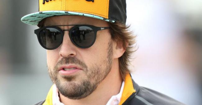 迈凯伦轻取红牛二队,阿隆索刷新纪录 迈凯伦轻取红牛二队,阿隆索刷新纪录