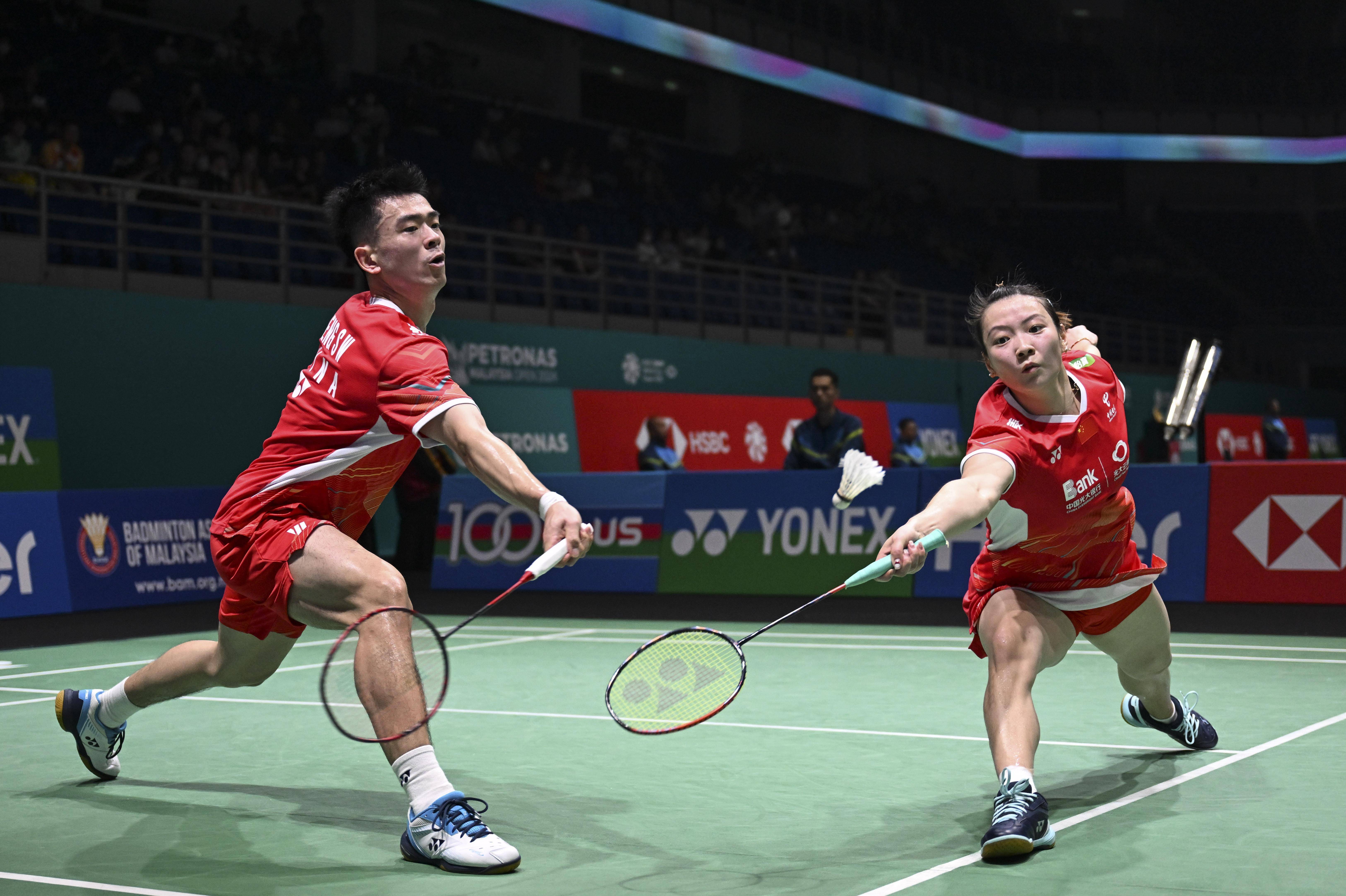 泰国队鏖战韩国队，郑思维高光表现