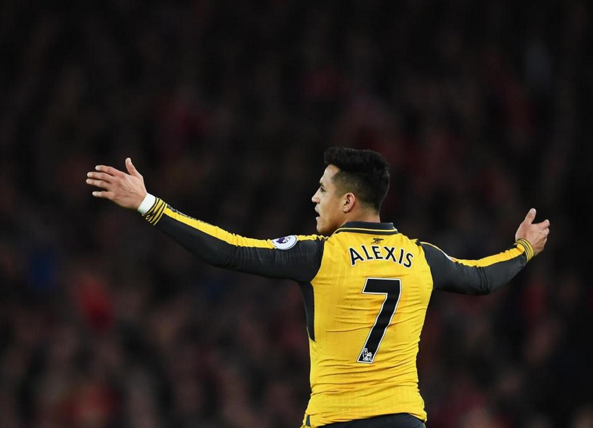 智利鏖战阿森纳，库尔图瓦带队取胜