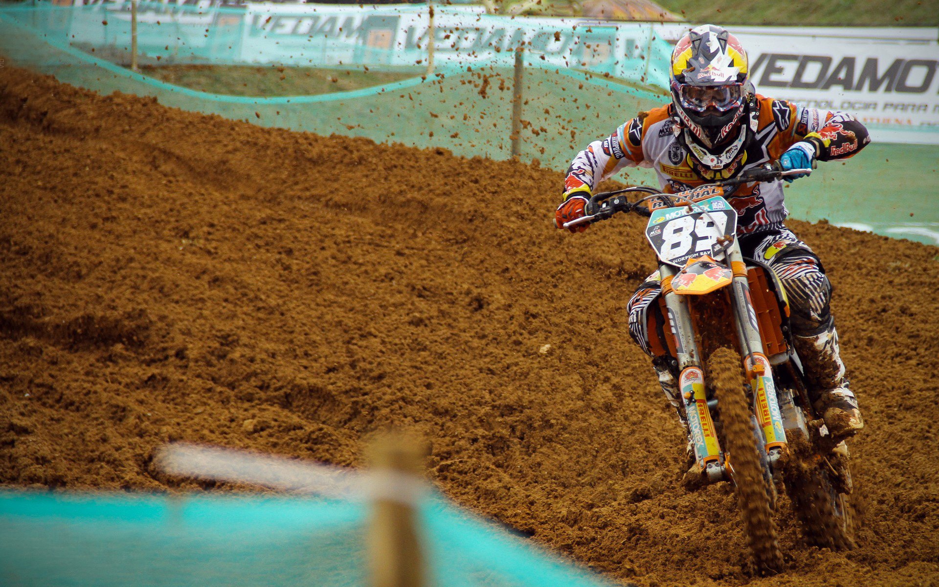 跨界传奇，猛龙终结魔术之夜，克莱在欧冠决赛的篮球式接管