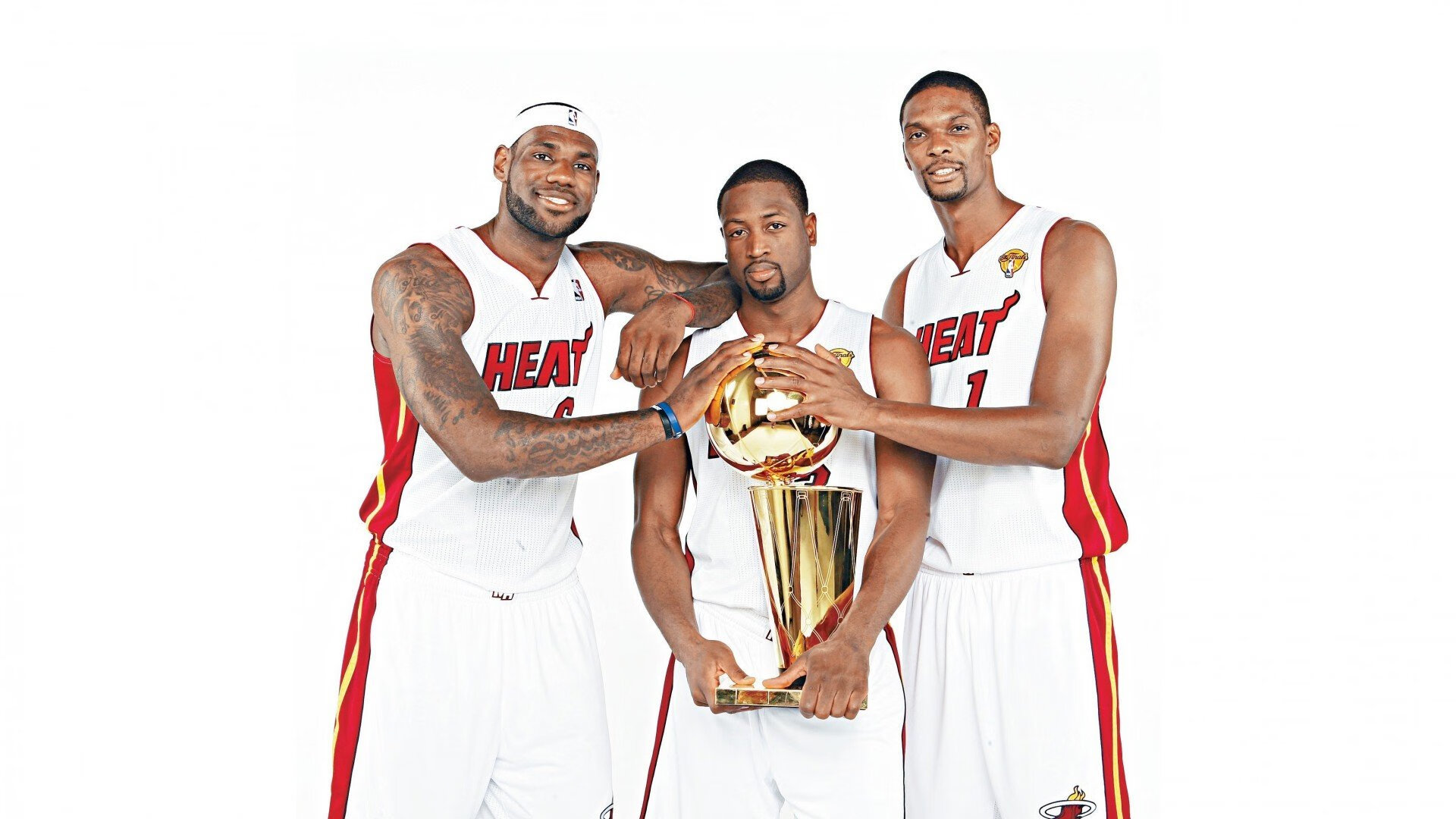 埃及提前终结悬念,葡萄牙惊险晋级,三笘薰成关键先生改写剧本